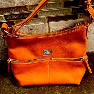 Dooney and bourke purse